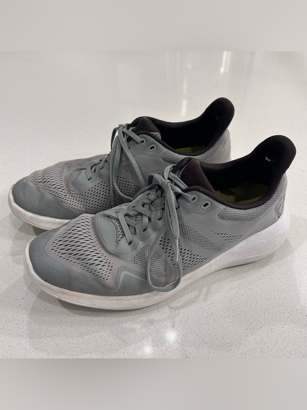 Footjoy Men's Grey Athletic Golf Training Sneakers with Breathable Mesh